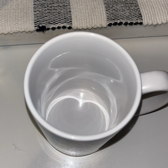 Disney’s The Little Mermaid - Ariel coffee mug - Picture 6 of 9